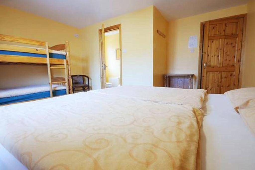 Failte Lodging Kenmare Town Centre エクステリア 写真