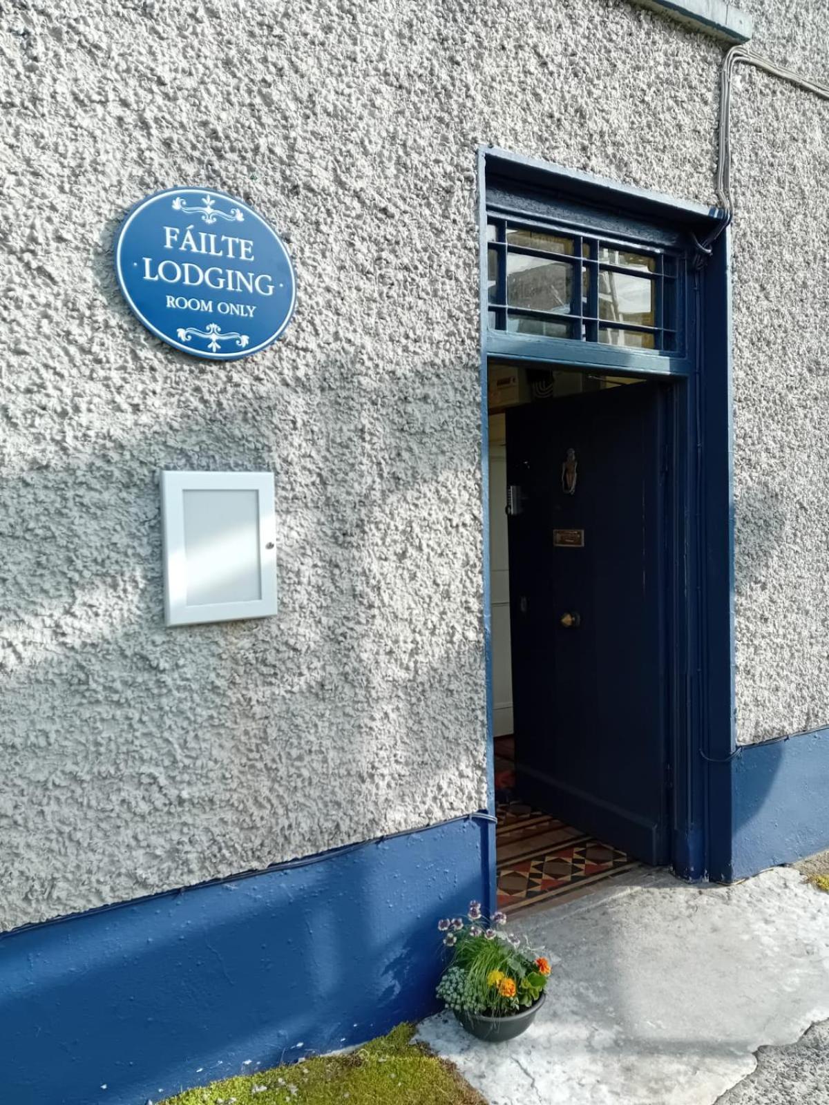 Failte Lodging Kenmare Town Centre エクステリア 写真